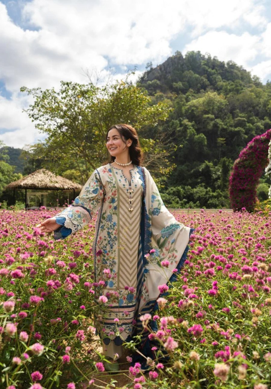 Mehr Embroidered Cambric 3-Piece